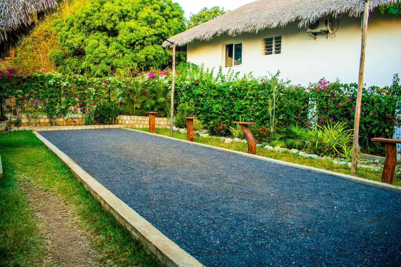 Tiako Villas Ambondrona  Extérieur photo